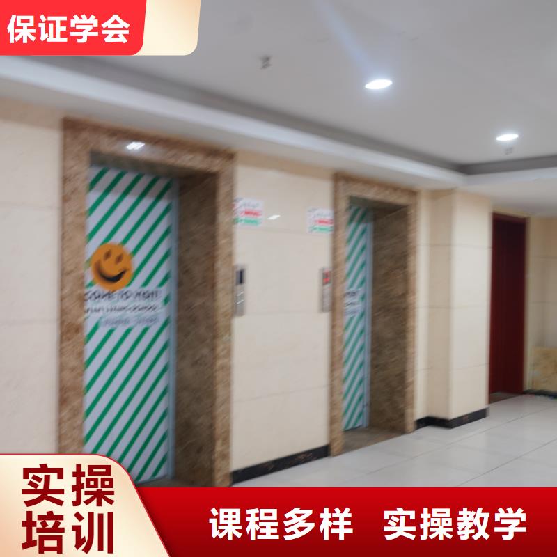 山东艺考文化课-高考复读清北班报名优惠
