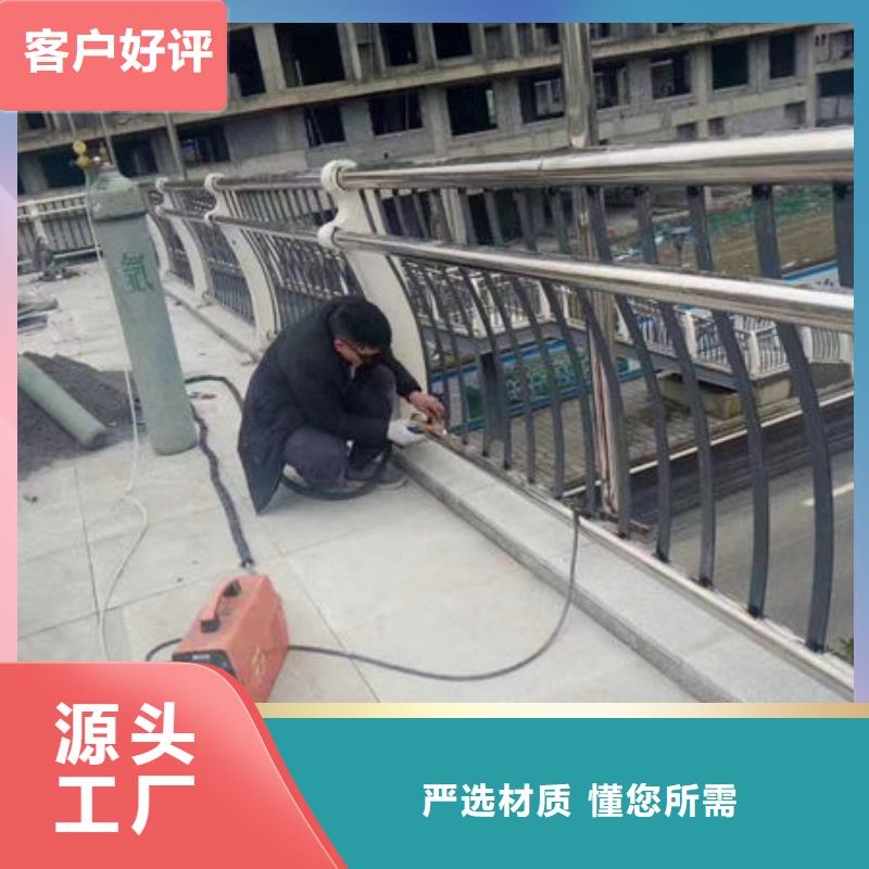 價格合理高速鍍鋅護欄多少錢一米