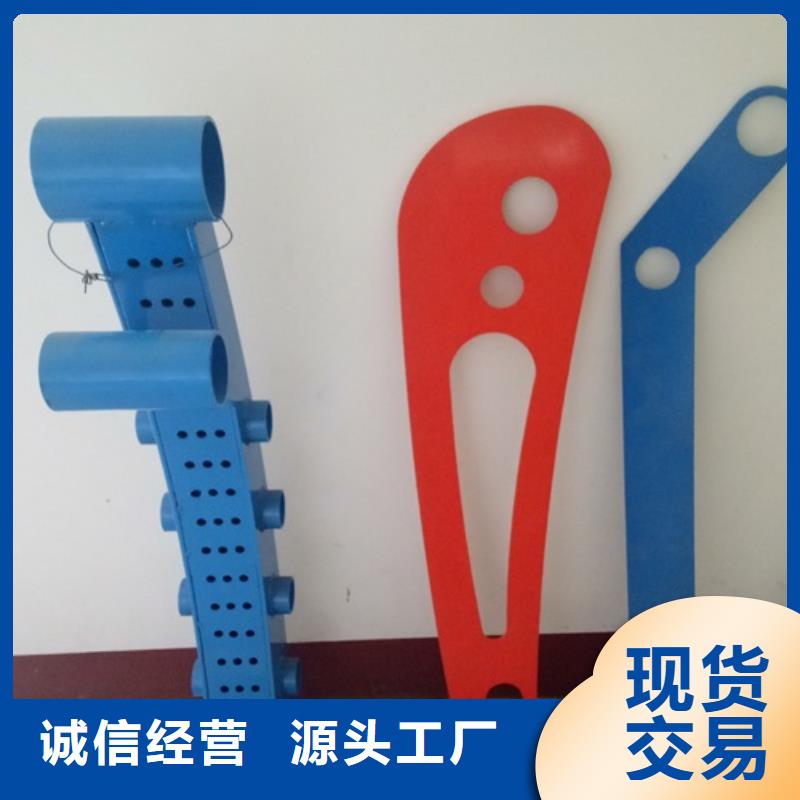 复合管不锈钢碳素钢复合管护栏厂家厂家十分靠谱