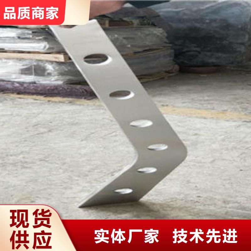 道路隔离栏杆桥梁防撞栏厂家质量好