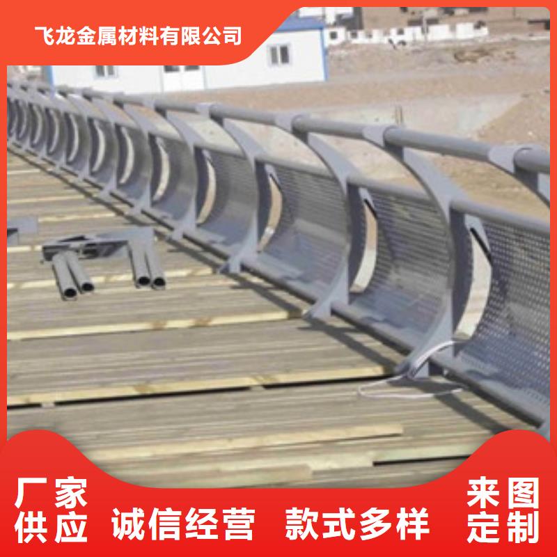 防撞钢板立柱栏杆厂家价格