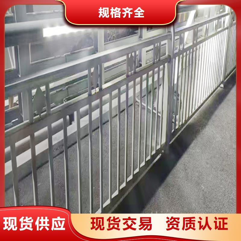 科阳铝合金护栏现场安装实拍展现铝合金栏杆