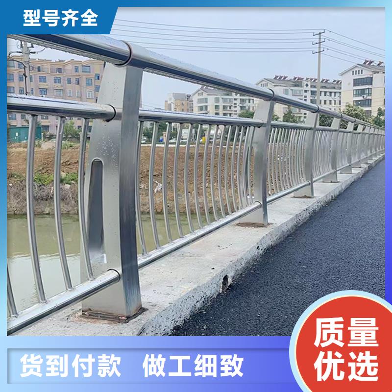 防撞灯光护栏快速物流